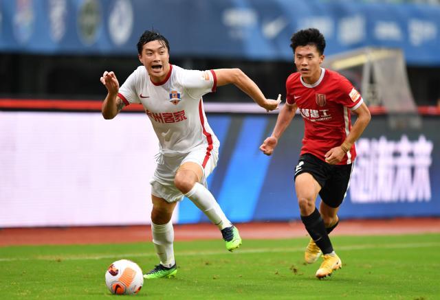 PG模拟器官方网站-2022赛季中超总结④：U23政策向左还是向右？